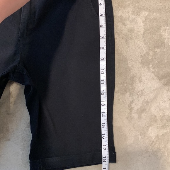 Iris shorts - Picture 7 of 7